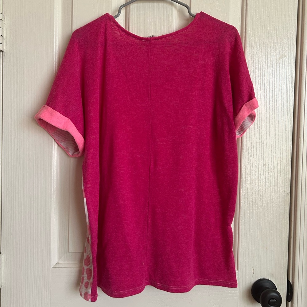 Bibi Women’s Pink Leopard Print V-Neck Top - Picture 4 of 4